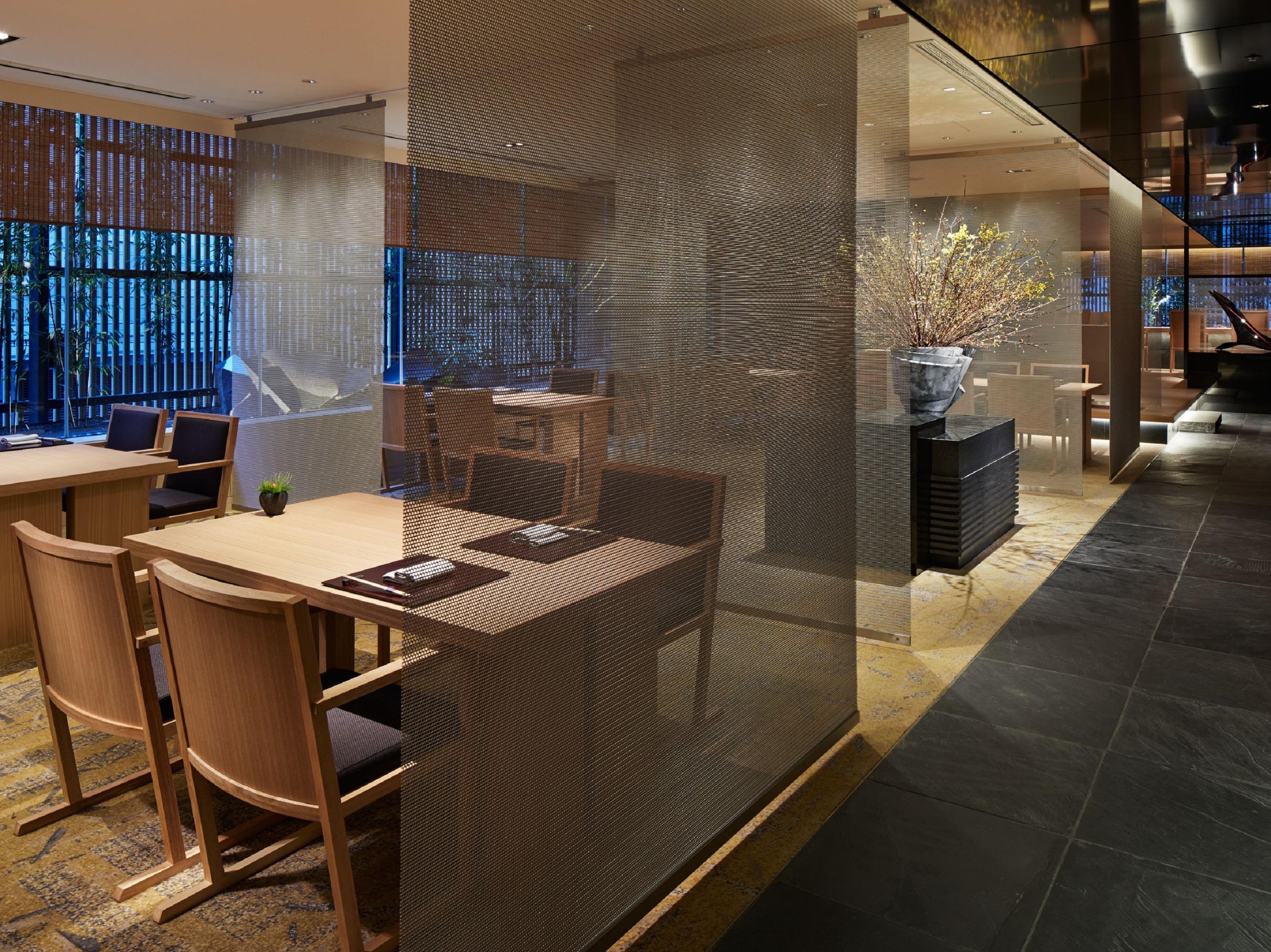 The Thousand Кіото Екстер'єр фото Interior of the restaurant